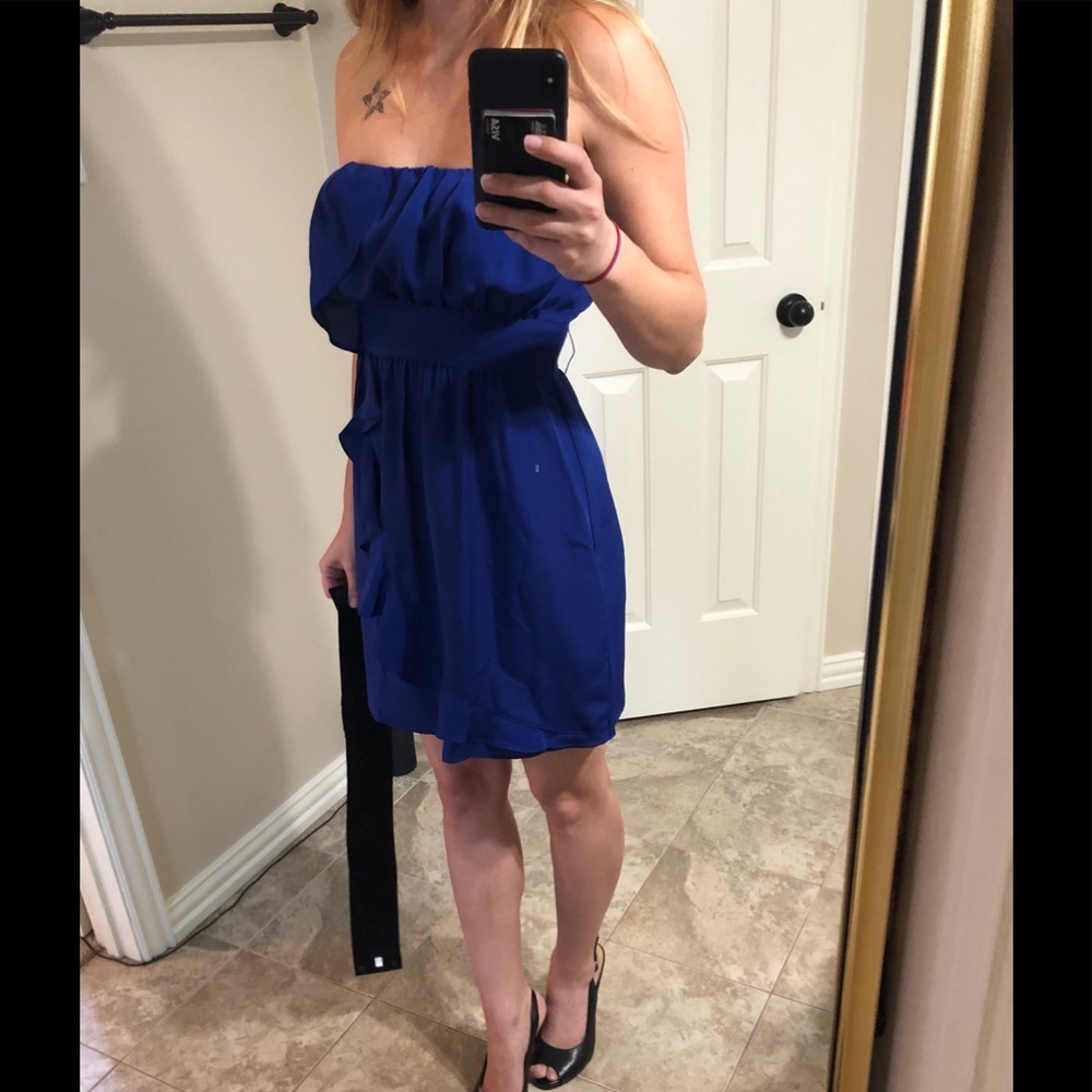 Gorgeous Guess Cocktail Dress w/ Belt - Royal Blue